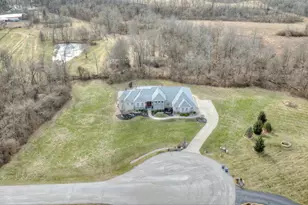 2567 Lona Ln, Union, KY 41091 - Photo 2