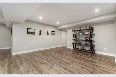 10900 Triple Crown Boulevard, Union, KY 41091 - Photo 26