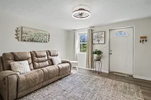 232 Shaw Ave, Elsmere, KY 41018 - Photo 4