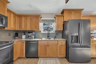 758 Meadow View Dr, Villa Hills, KY 41017 - Photo 8