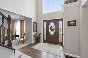 9 Observatory Pointe Dr, Wilder, KY 41076 - Photo 2