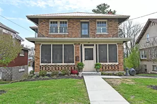 58 W Villa Pl, Fort Thomas, KY 41075 - Photo 1