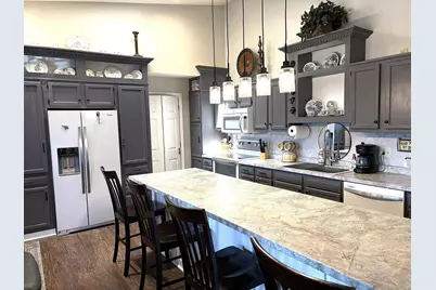 6 Highland Meadows Drive #9, Highland Heights, KY 41076 - Photo 2