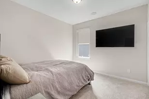 2220 Amici Dr, Covington, KY 41017 - Photo 18