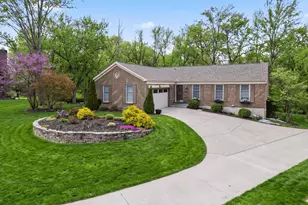 1670 Brierwood Ct, Florence, KY 41042 - Photo 1