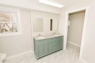 2427 Herman St, Covington, KY 41014 - Photo 12