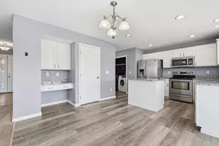 1837 Waverly Dr, Florence, KY 41042 - Photo 14