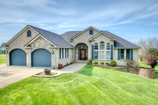 715 Heritage Dr, Sparta, KY 41086 - Photo 1