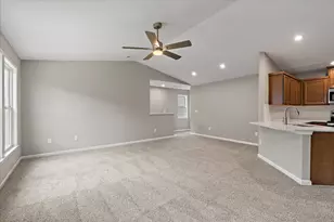 572 Station Dr, Ludlow, KY 41016 - Photo 8