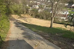 2220 New Linden Rd, Newport, KY 41071 - Photo 1