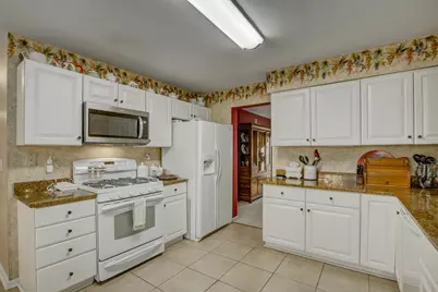 1816 Knollmont Drive, Florence, KY 41042 - Photo 6