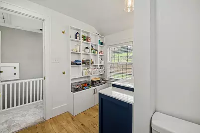 137 Burnet Ridge, Fort Thomas, KY 41075 - Photo 2