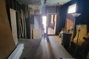 945 Philadelphia St, Covington, KY 41011 - Photo 2