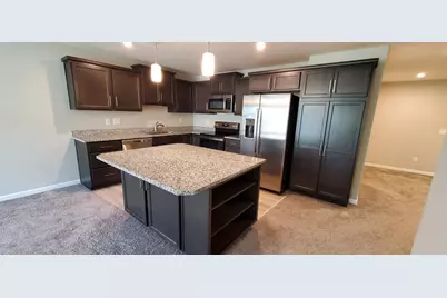 686 Daphne Way, Crescent Springs, KY 41017 - Photo 4