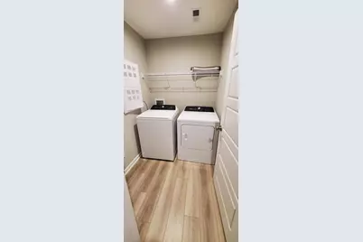 686 Daphne Way, Crescent Springs, KY 41017 - Photo 20