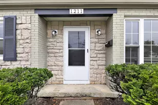 1211 Hilltop Dr, Covington, KY 41011 - Photo 4