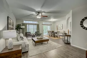 459 Southwind Ln, Ludlow, KY 41016 - Photo 1