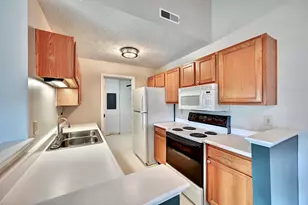 150 Rough River Dr, Erlanger, KY 41018 - Photo 16