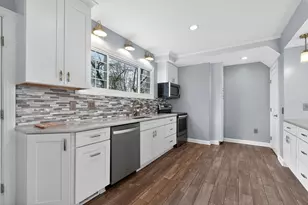 53 Deshler Ln, Fort Thomas, KY 41075 - Photo 2