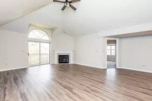 210 Ashley Dr, Alexandria, KY 41001 - Photo 4