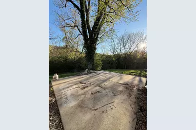 315 E 47th Street, Covington, KY 41015 - Photo 8