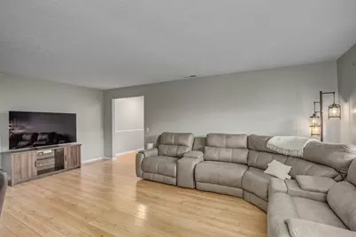 10 Meadow Lane #1, Highland Heights, KY 41076 - Photo 4