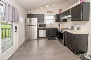 29 School Rd, Walton, KY 41094 - Photo 4