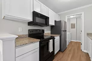 388 Marian Ln, Florence, KY 41042 - Photo 6