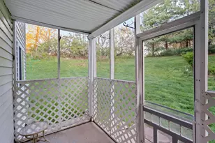 413 Poinsetta Ct, Florence, KY 41042 - Photo 10