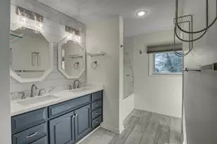 4921 Holtz Dr, Cold Spring, KY 41076 - Photo 20