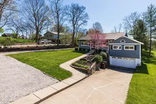 4921 Holtz Dr, Cold Spring, KY 41076 - Photo 2