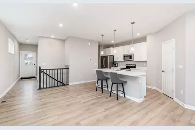 3884 Volterra Lane, Covington, KY 41017 - Photo 8