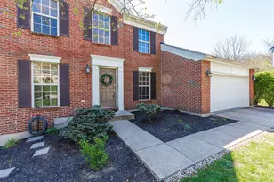 1967 Crescent Terrace, Crescent Springs, KY 41017 - Photo 2