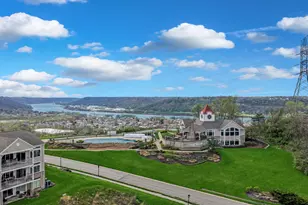 403 Southwind Ln, Ludlow, KY 41016 - Photo 2