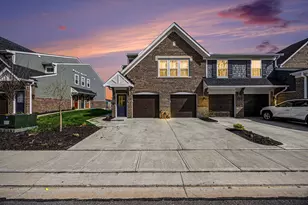 628 Foxhill Dr, Crescent Springs, KY 41017 - Photo 28