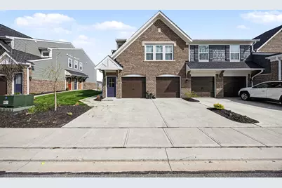 628 Foxhill Drive #10-101, Crescent Springs, KY 41017 - Photo 1