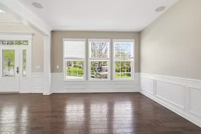 833 Sandstone Ridge, Newport, KY 41076 - Photo 2