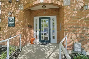 158 Saddlebrook Ln, Florence, KY 41042 - Photo 2