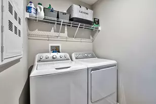 2522 Elyria Ct, Crescent Springs, KY 41017 - Photo 32