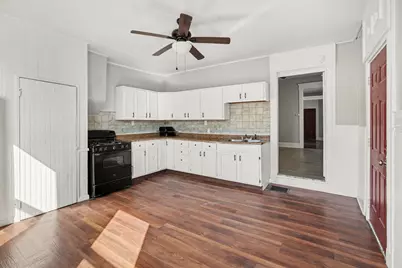 629 W 11th Street, Covington, KY 41011 - Photo 6