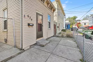 629 W 11th St, Covington, KY 41011 - Photo 2