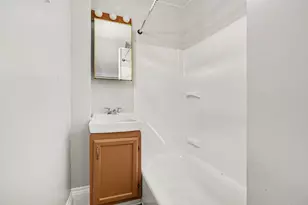 629 W 11th St, Covington, KY 41011 - Photo 12