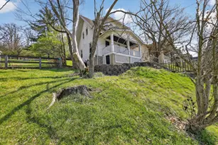 593 Waterworks Rd, Fort Thomas, KY 41075 - Photo 2