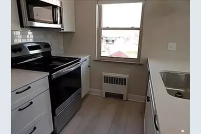 215 S Fort Thomas Avenue, Fort Thomas, KY 41075 - Photo 12