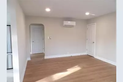 215 S Fort Thomas Avenue, Fort Thomas, KY 41075 - Photo 8