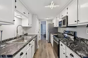 7112 Sweetwater Dr, Florence, KY 41042 - Photo 16