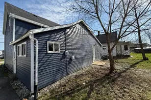 201 Maple Ave, Falmouth, KY 41040 - Photo 2