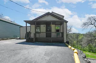 805 Eustace Ave, Fort Thomas, KY 41075 - Photo 1