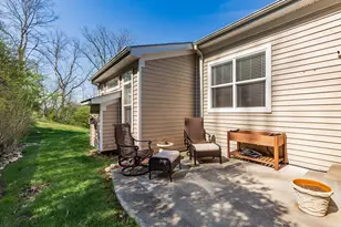 110 Saffron Cir, Fort Thomas, KY 41071 - Photo 12