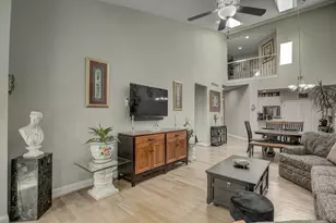 110 Saffron Cir, Fort Thomas, KY 41071 - Photo 8